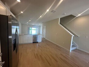 4220 Chester Spgs Blvd in Davenport, FL - Building Photo - Building Photo