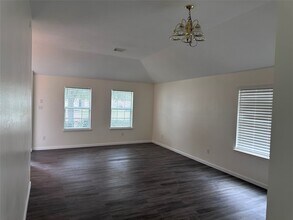 211 Brazos Gardens Dr in Richmond, TX - Building Photo - Building Photo