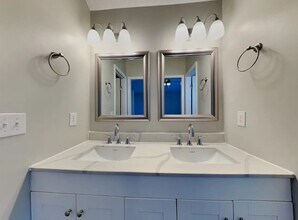 3902 W Pollack St in Phoenix, AZ - Building Photo - Building Photo