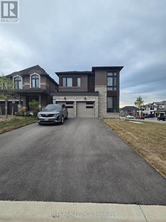 2 Periwinkle Rd in Springwater, ON - Building Photo - Building Photo