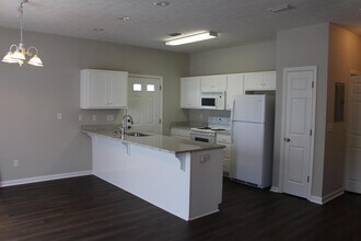 1407 E 14th St-Unit -1 in Lynn Haven, FL - Building Photo - Building Photo