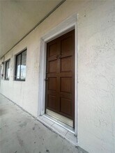 5420 W 21st Ct in Hialeah, FL - Building Photo - Building Photo