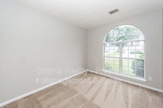 1584 Kentwood Cir in Charleston, SC - Building Photo - Building Photo