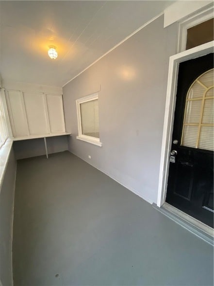 213 Copeland St in Mckees Rocks, PA - Foto de edificio - Building Photo