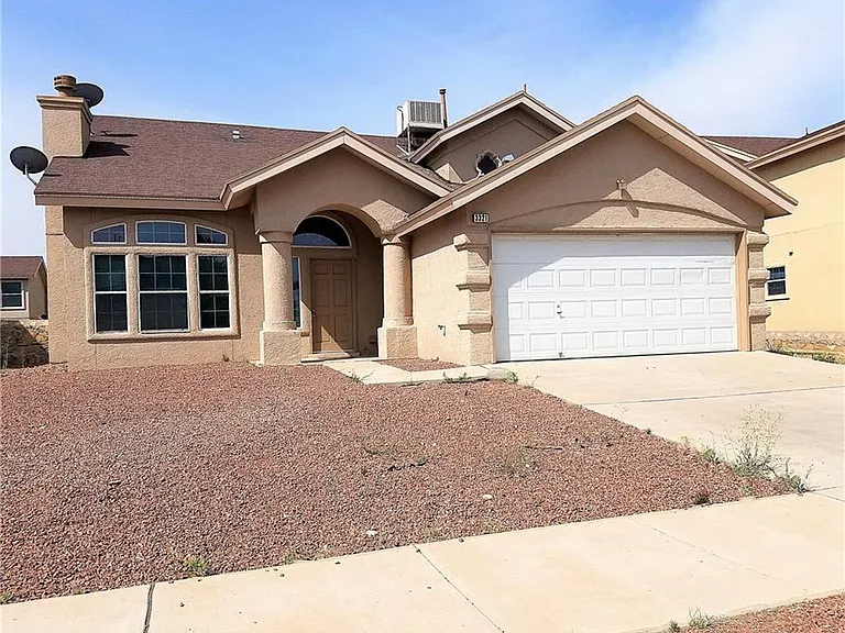 3321 Tierra Jazmin Ln in El Paso, TX - Building Photo