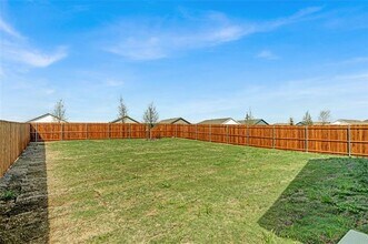 7913 Gilbert St in McKinney, TX - Building Photo - Building Photo