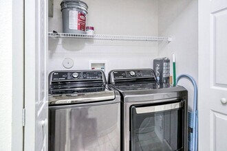 2806 Veronia Dr in Palm Beach Gardens, FL - Building Photo - Building Photo