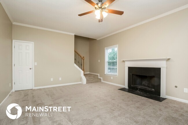 5036 Estonian Dr in Fairburn, GA - Building Photo - Building Photo