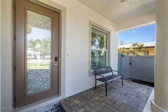 730 95th Ave N in Naples, FL - Building Photo - Building Photo