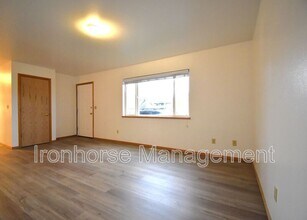 9 Michael Grove Ave in Bozeman, MT - Building Photo - Building Photo