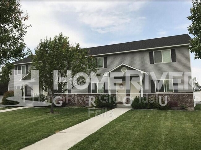 property at 3109 Chasewood Dr