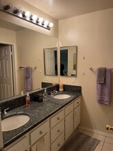13765 Sandhill Crane Rd in Corona, CA - Building Photo - Building Photo
