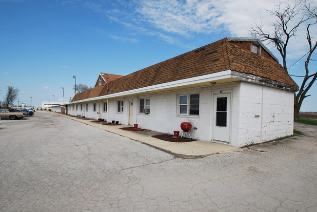 North Peotone Apartments in Peotone, IL - Building Photo - Building Photo