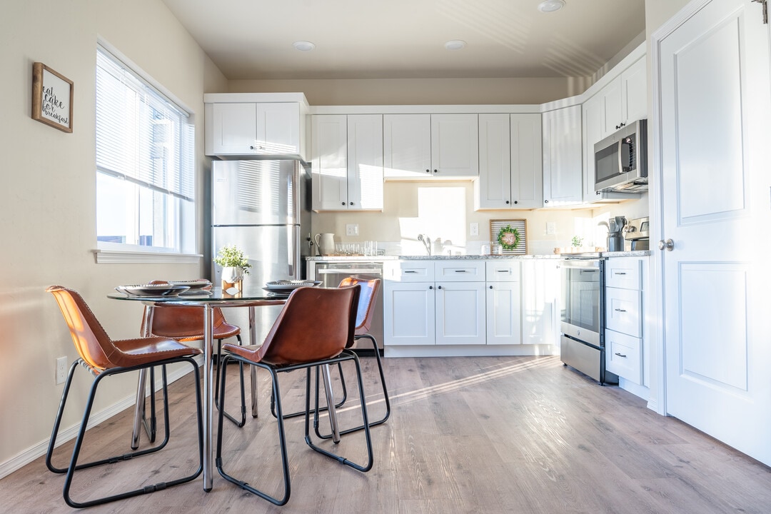 Skyline Apartments in Kennewick, WA - Building Photo
