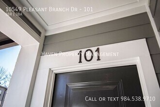 10549 Pleasant Br Dr in Raleigh, NC - Building Photo - Building Photo