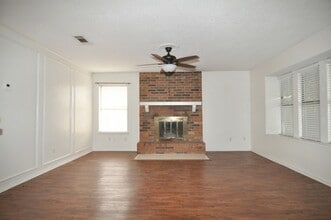 108 Navajo Dr in Keller, TX - Building Photo - Building Photo