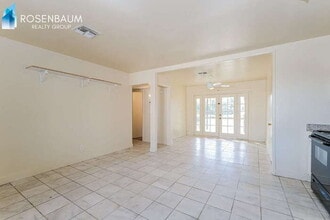 2609 W McLellan Blvd in Phoenix, AZ - Building Photo - Building Photo