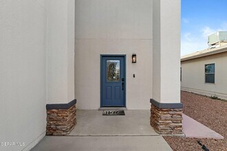 14625 Randall Cunningham in El Paso, TX - Building Photo - Building Photo
