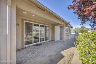 2232 Alivia Way in Reno, NV - Building Photo - Building Photo