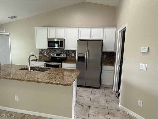 1418 NW 20th St in Cape Coral, FL - Building Photo - Building Photo