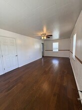 917 E Beverly St in Ada, OK - Building Photo - Building Photo
