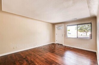 825 S Newton St in Denver, CO - Building Photo - Building Photo