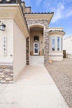 13681 Bradford St in Horizon City, TX - Building Photo - Building Photo