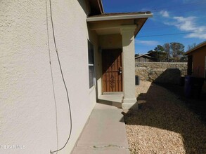 11955 Diana Candia Ln in El Paso, TX - Building Photo - Building Photo