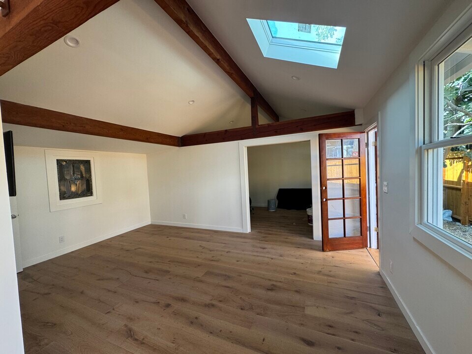 1815 N Edgemont St, Unit 0.5 in Los Angeles, CA - Foto de edificio
