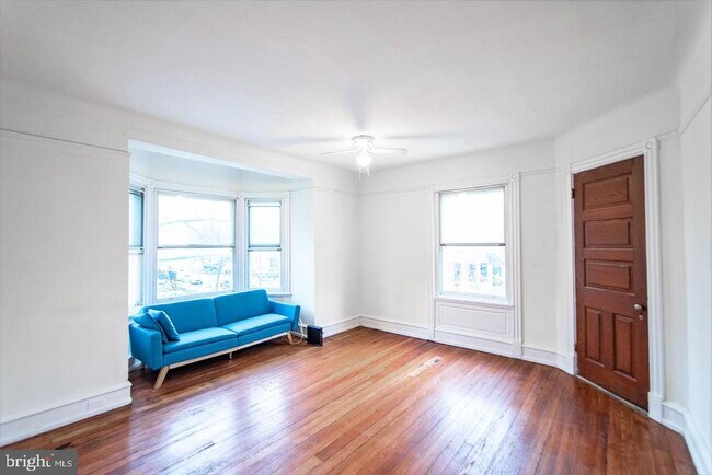 property at 3512 Lancaster Ave