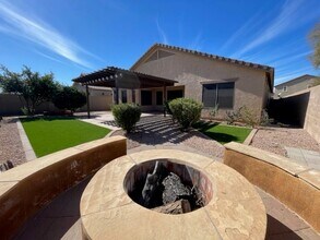 34127 N Slate Creek Dr in San Tan Valley, AZ - Building Photo - Building Photo