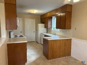 3313 Sungate Dr in Killeen, TX - Building Photo - Building Photo