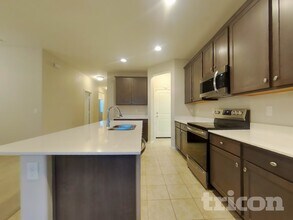 17762 Via Luna Dr in Sun City West, AZ - Building Photo - Building Photo