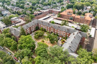 Claremont in New Haven, CT - Building Photo