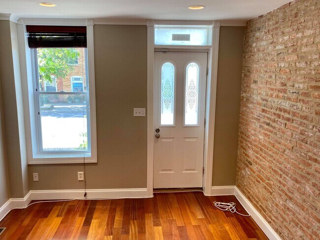 2428 Fleet St in Baltimore, MD - Building Photo - Building Photo