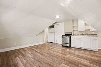 403 N Wahsatch Ave in Colorado Springs, CO - Foto de edificio - Building Photo