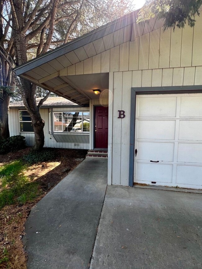 4903 Castleview Dr in Yakima, WA - Building Photo - Building Photo