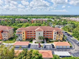 4420 Botanical Pl Cir in Naples, FL - Building Photo