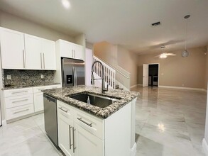 3257 El Camino Real, Unit 742 in West Palm Beach, FL - Building Photo - Building Photo