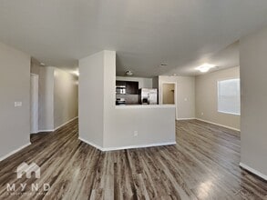 1025 Flint Way in Noble, OK - Foto de edificio - Building Photo