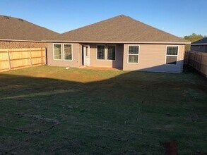 14205 Babbling Brook Dr in Oklahoma City, OK - Building Photo - Building Photo