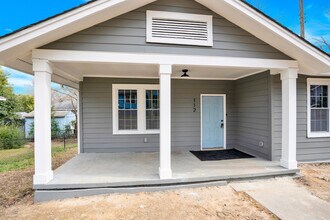 112 Dean St in Gastonia, NC - Building Photo - Building Photo