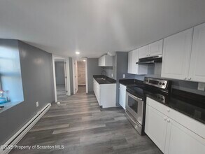 713 Cherry St in Scranton, PA - Building Photo - Building Photo