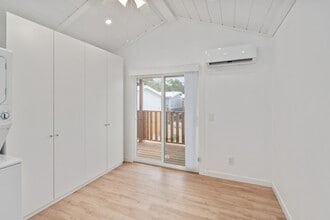 720 Pritchett Ln in Seven Points, TX - Building Photo - Building Photo