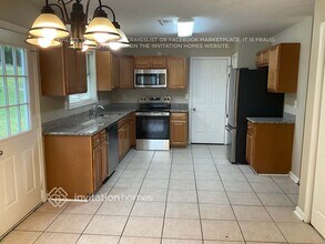 3195 Hall Garden Rd in Snellville, GA - Building Photo - Building Photo