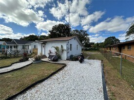 5646 NW 3rd Ave in Miami, FL - Building Photo