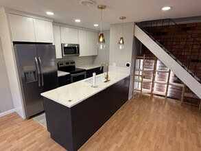 257 Watson Dr in Campbell, CA - Building Photo - Building Photo