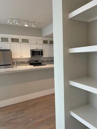 2727 Houston Ave photo'