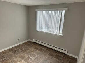 7151 170th St in Tinley Park, IL - Building Photo - Building Photo