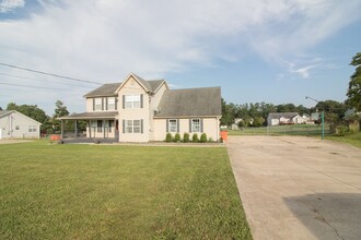 171 Sierra Dr in Rineyville, KY - Building Photo - Building Photo